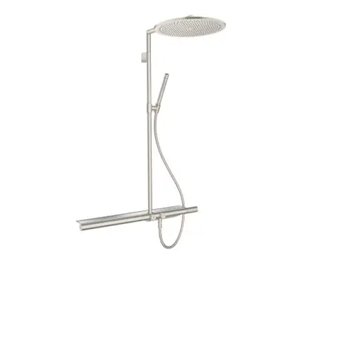 Showerpipe von AXOR mit integriertem Thermostat, Kopfbrause und Handbrause. Metalloberfläche in Edelstahloptik, an Wand montiert.